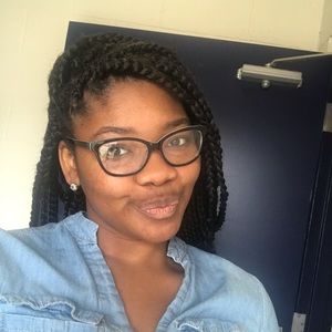 Meet your Posher, Devyn